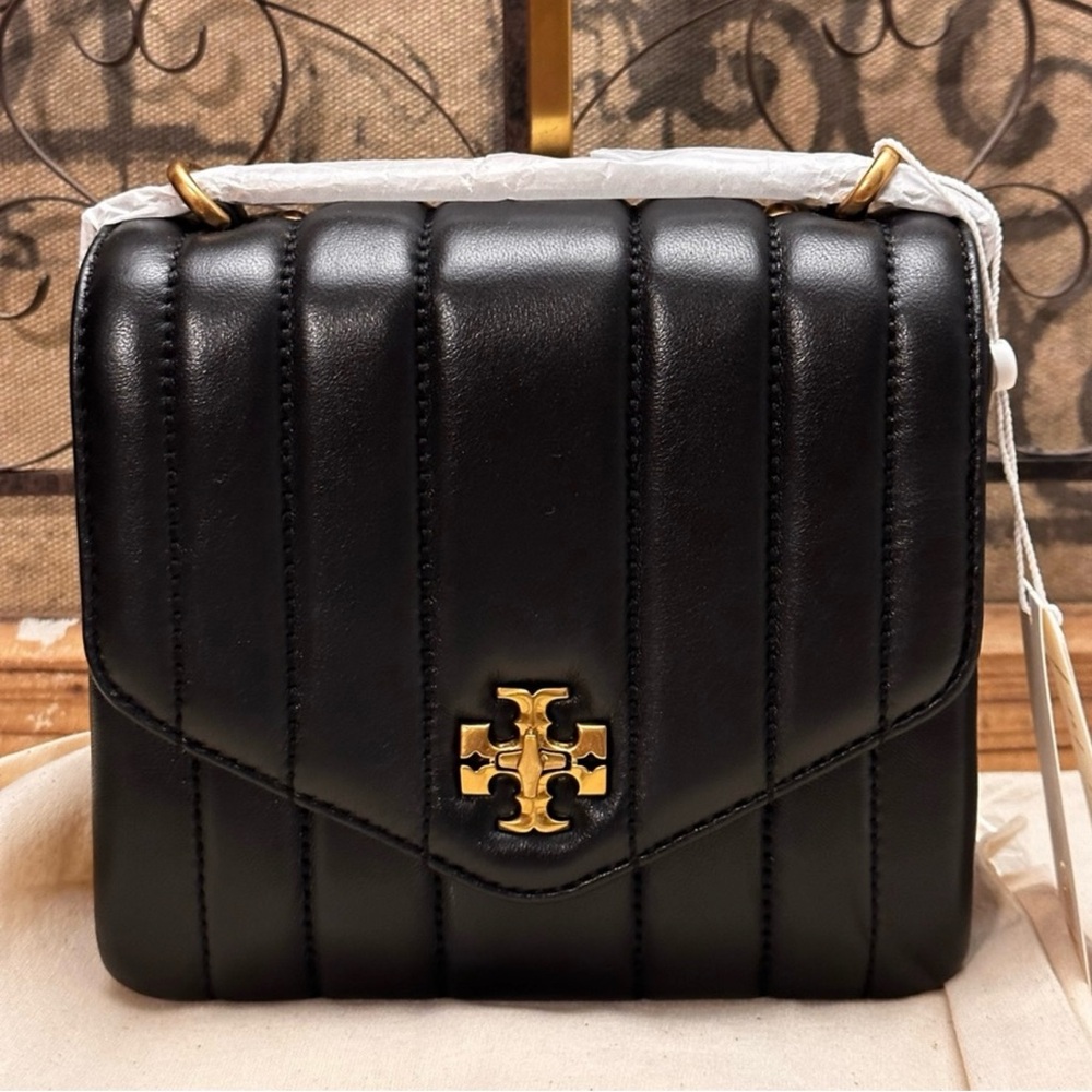 Tory burch square Kira